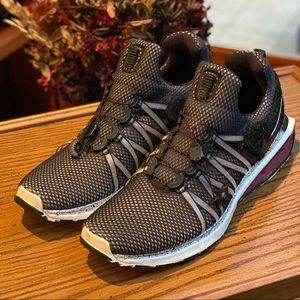 Nike Shox Gravity (Black/Silver/Red)Sneakers US 11